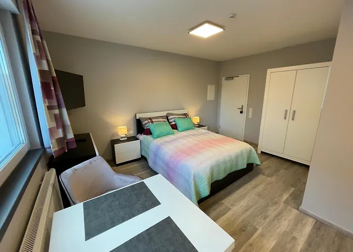  Boarding House