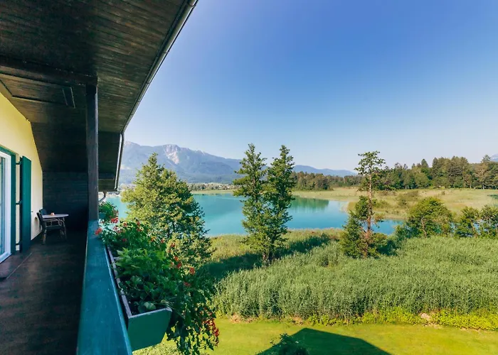 Strandhotel: Inselhotel Faakersee