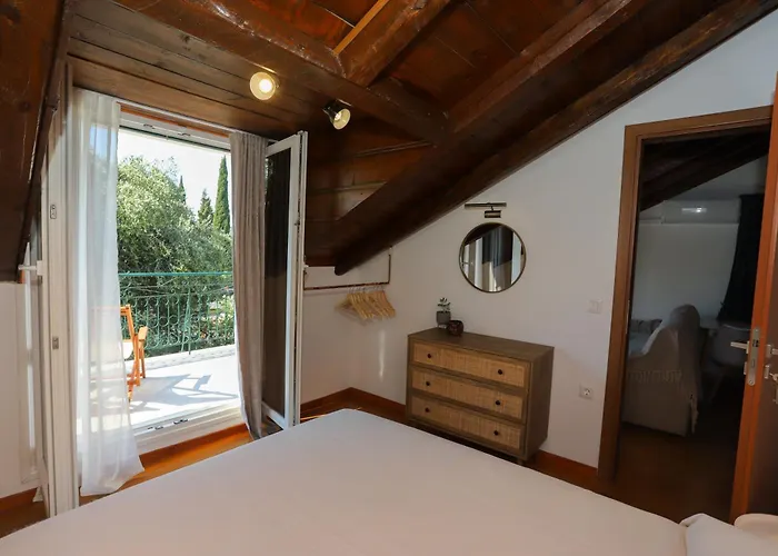 Eleni'S Guesthouse