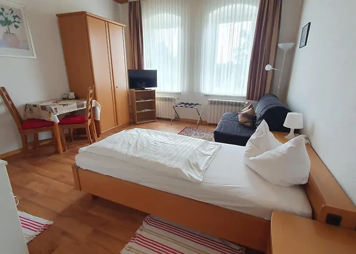 3-Sterne-Hotel: Adler Hotel Dresden