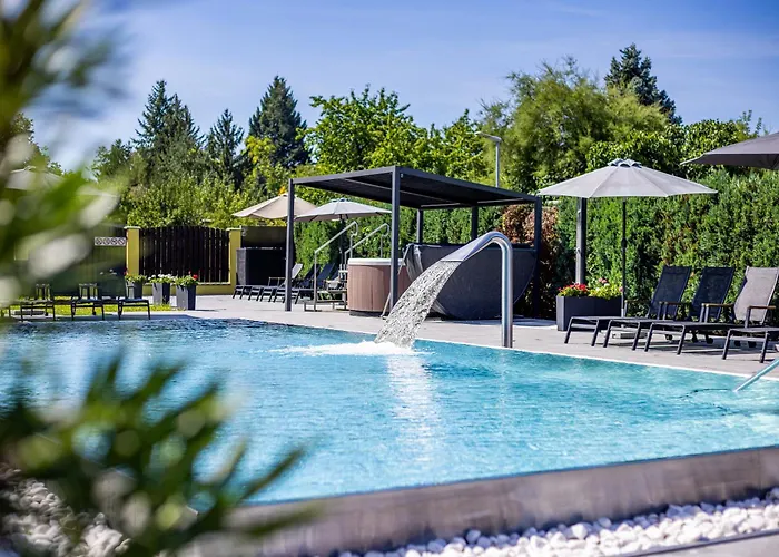 Aura Design&Garden Pool