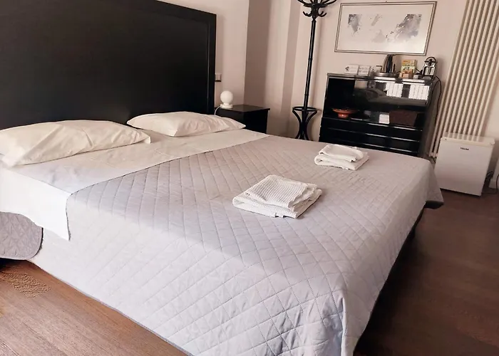 Gästehaus: B&B Parigi