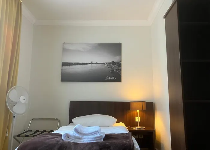 Hotel Mercedes City