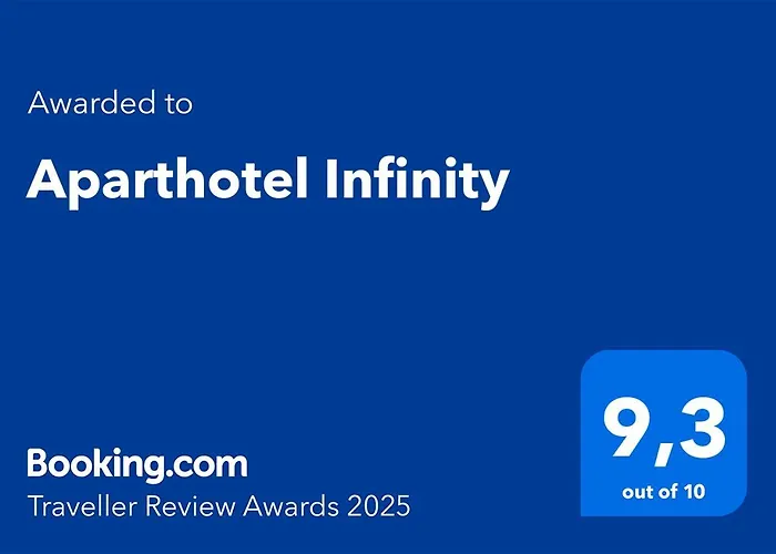 Jacuzzi-Hotel: Aparthotel Infinity