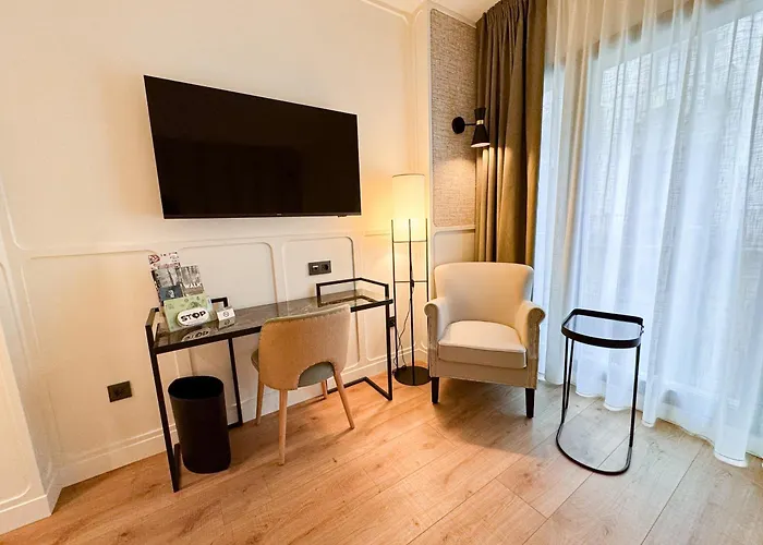 Strandhotel: Hotel Barcelona Catedral 4 Sup