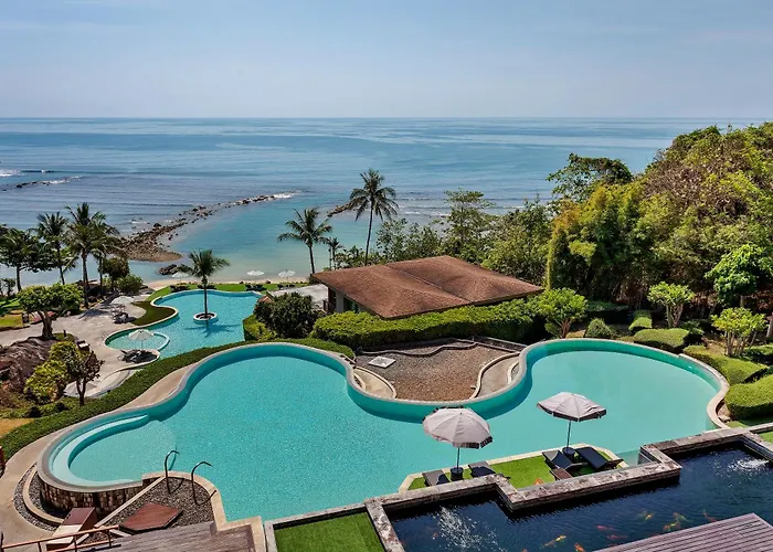 Shasa Resort - Luxury Beachfront Suites
