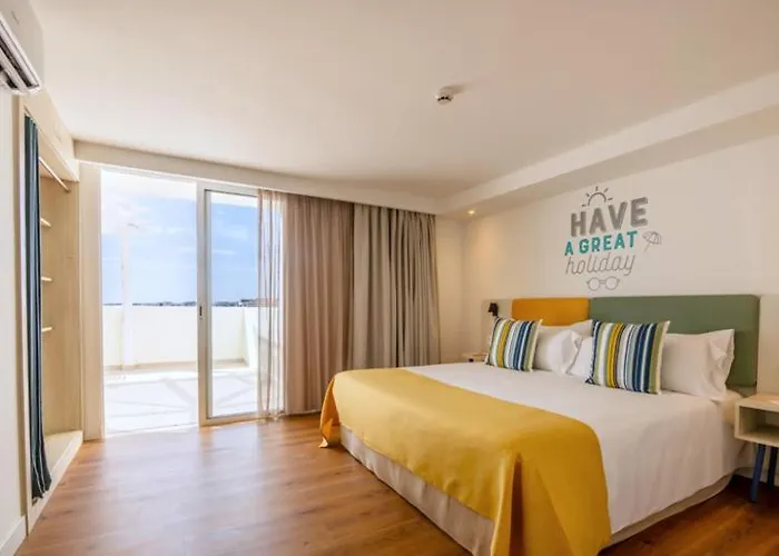 Hotel: Abora Interclub Atlantic By Lopesan Hotels