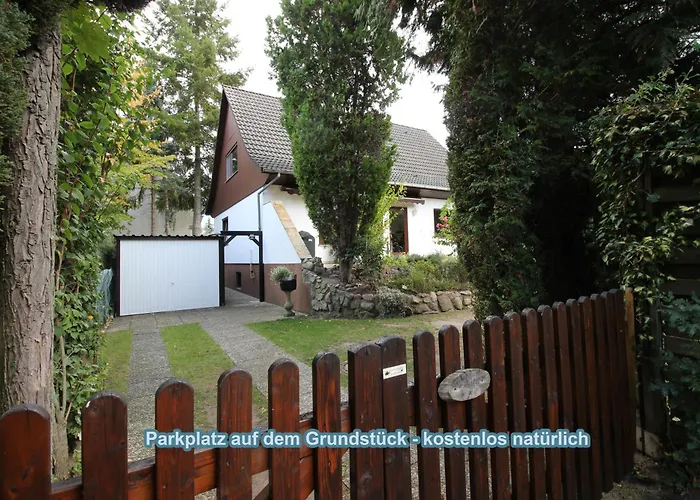 4 Sterne Souterrain Apartment Alt-Mariendorf