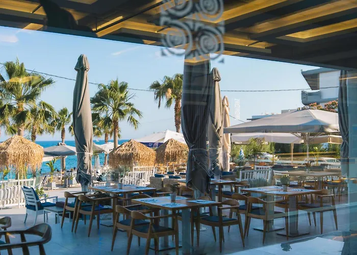  Glaros Royal Beach