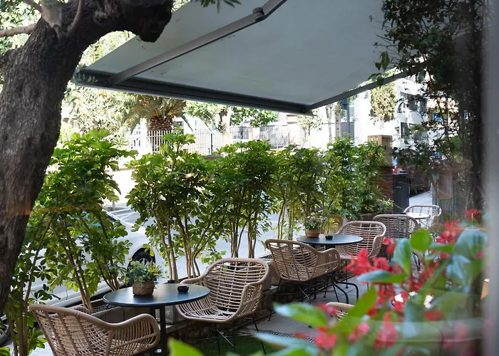 Günstiges Hotel: Tres Torres Atiram Hotel