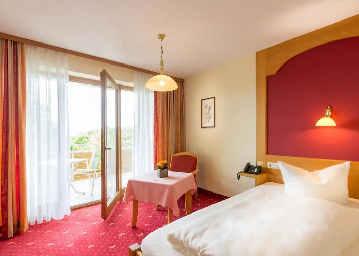 Hotel Astoria - Alexandra Kraemer Ek