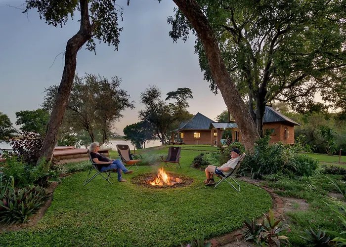 Zambezi River Cottages