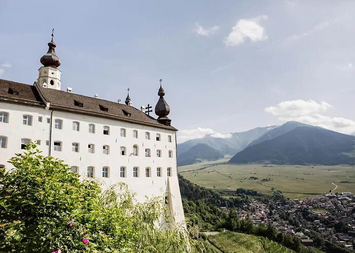 Hotel Tyrol