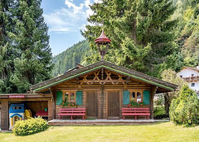 Haustierfreundliches Hotel: Hotel Almhof