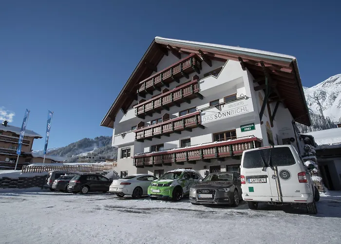 Hotel mit Aussicht: Hotel Die Arlbergerin - Tiroler Gemütlichkeit&Design