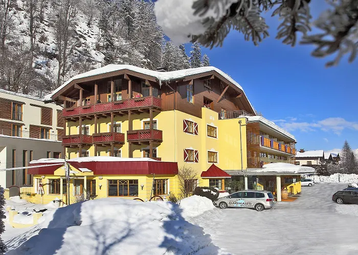 Hotel mit Whirlpool Badhaus