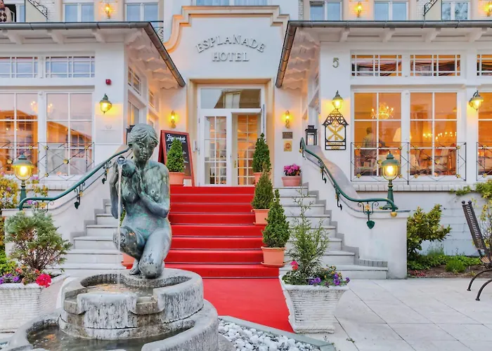 SEETELHOTEL Esplanade Mit Villa Aurora