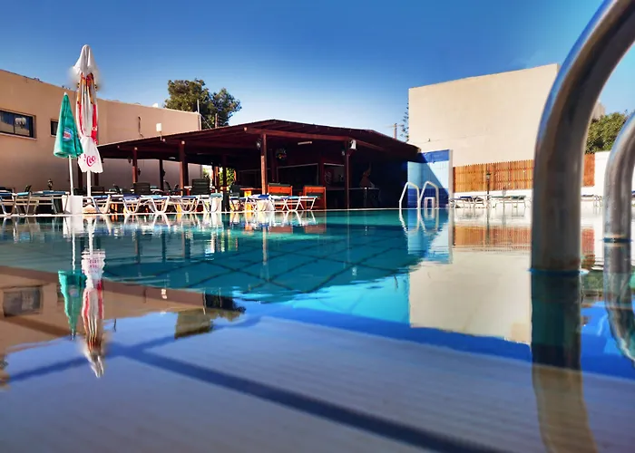 Florea Hotel Apartments