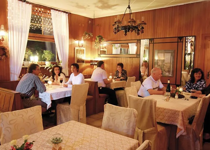 Acron Hotel