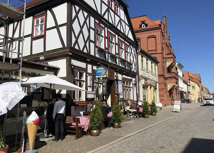 Hotel am Rathaus Adii