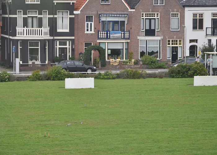 4-Sterne-Hotel: B&B De Zandtaart