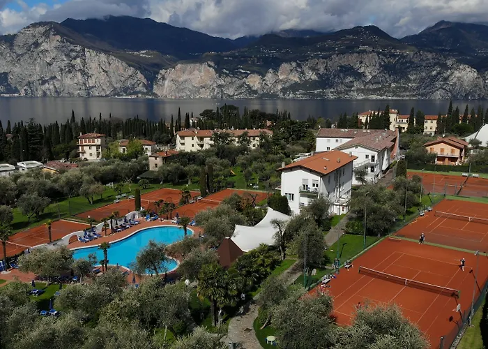 Club Olivi - Tennis Center