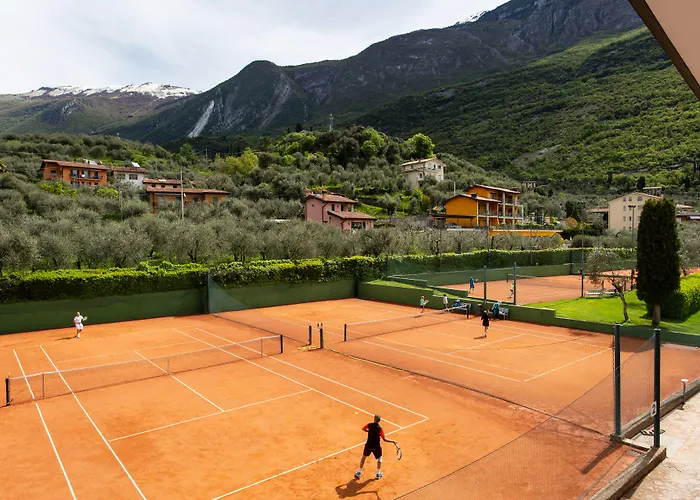Club Olivi - Tennis Center