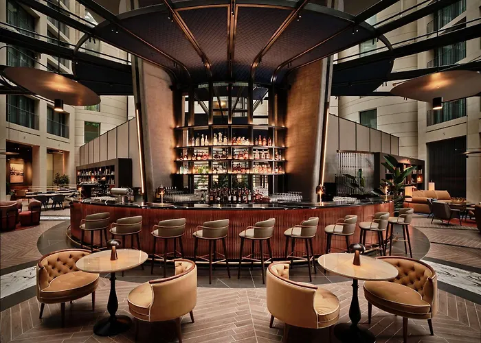 Hotel mit Pool: Radisson Collection Hotel, Berlin