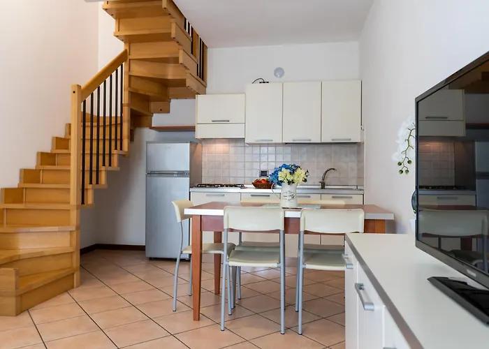 Ferienvermietung: Betulle Lido Altanea