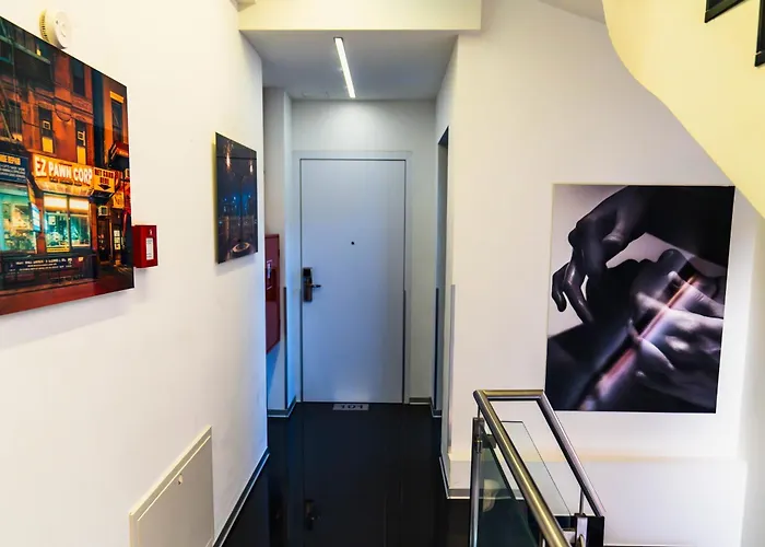 3 SterneHotel Grey