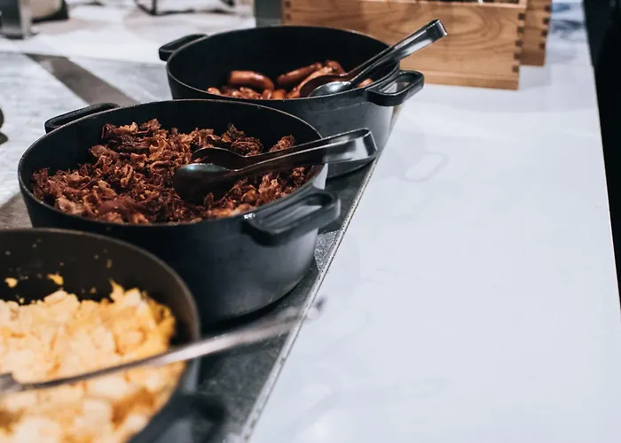 Resort: Quality Hotel Globe