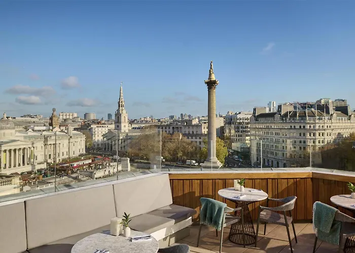 Hotel mit Aussicht: The Trafalgar St James London Curio Collection By Hilton