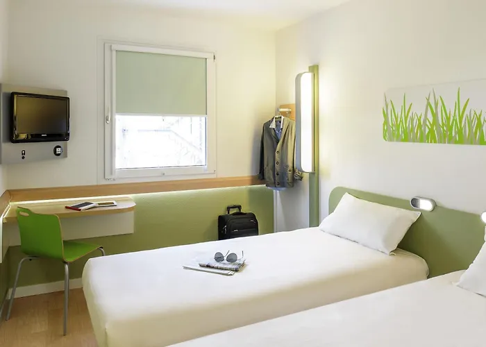 5-Sterne-Hotel: ibis budget Hamburg Altona