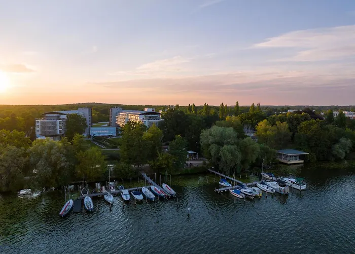 Kongresshotel Potsdam Am Templiner