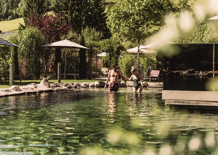 Wellness Und Brunch MorgenZeit Beheizter Naturteich Genuss Frühstück Bis 13 Uhr Hochkönig Sommercard