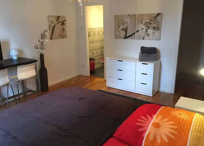 Sleeplounge - Appartments Am Airport