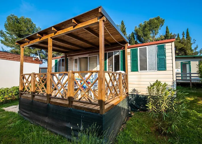Strandhotel: Camping Media Mobile Homes In Brioni Sunny Camping