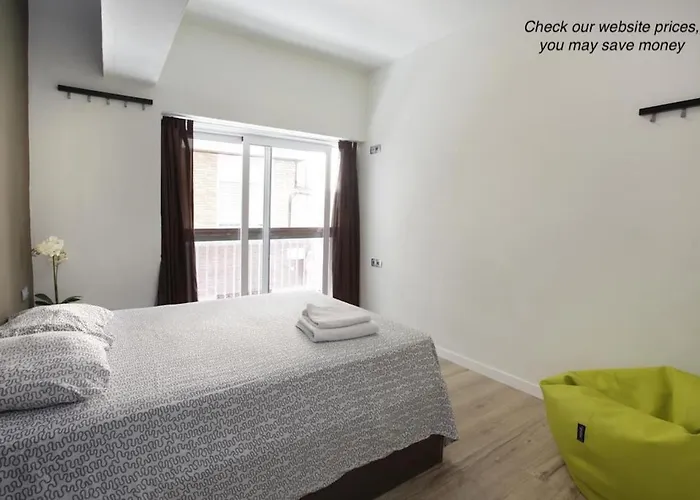 Hotel nahe College: Gracia City Hostel