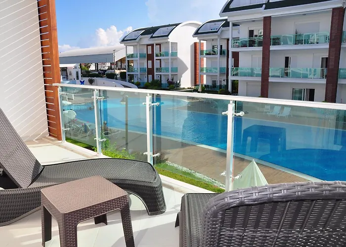 Side Gardenia Residence